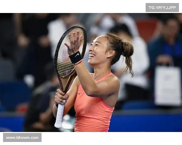 今晚19点郑钦文出战中国金花独苗必须2-0横扫CCTV5直播精彩对决